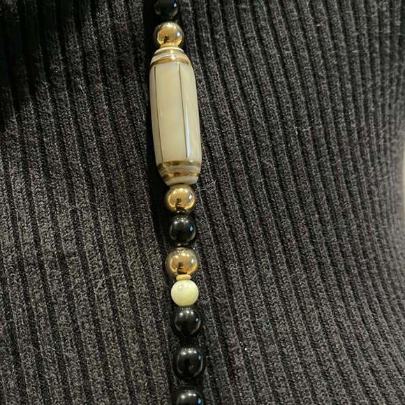 Vintage necklace and earrings set - Picture 3 of 7